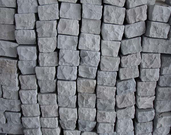 Autumn Grey (Sandstone) Vibrated Walling Stones